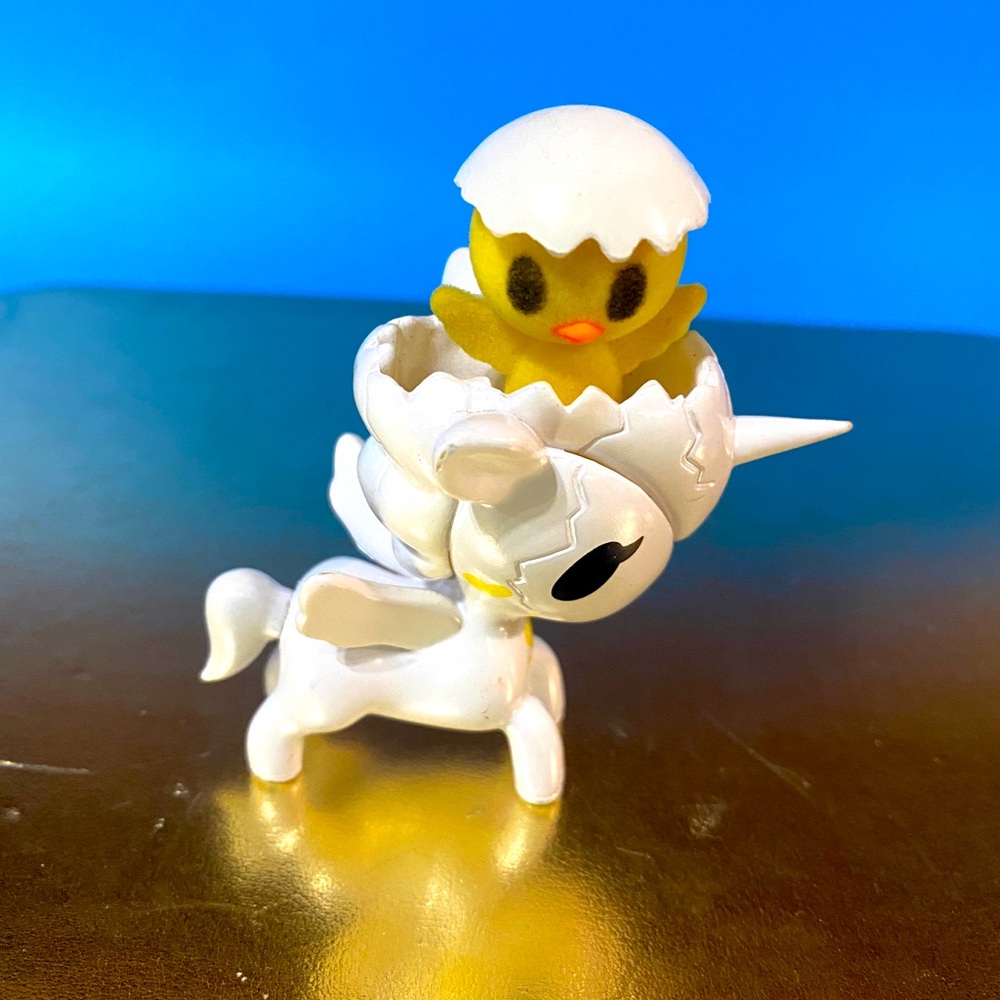 TOKIDOKI UNICORNO SERIES 9 PIO PIO EGG & BABY CHICK 3” UNICRN PEGASUS